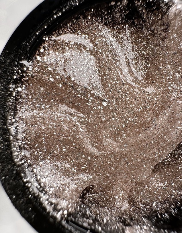 PLATINIUM POLYGEL 52 AÇIK TEN RENGİ (17ML)